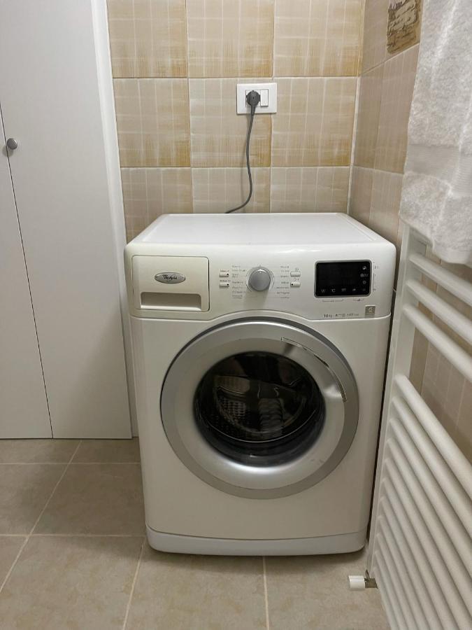 La Casetta Dei Nonni Apartment Ostuni Bagian luar foto