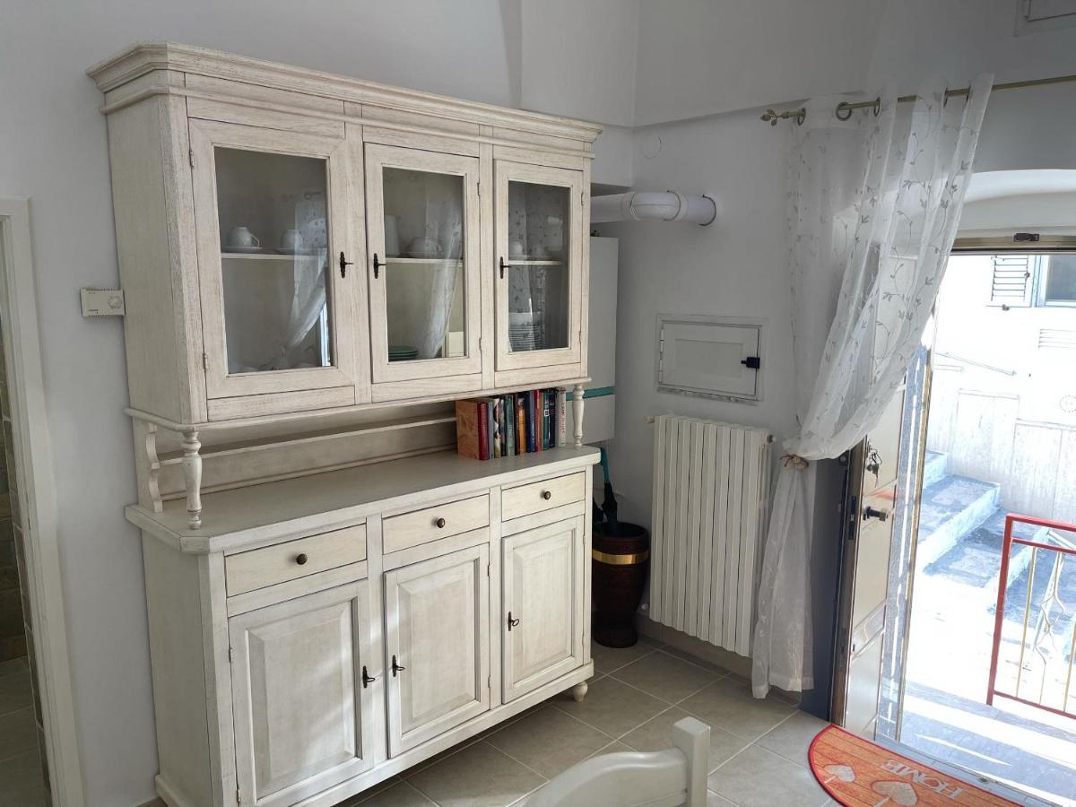 La Casetta Dei Nonni Apartment Ostuni Bagian luar foto